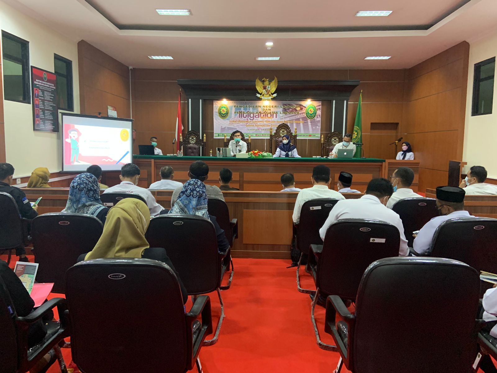 Sosialisasi E-Court (Persidangan Elektronik), Gugatan Sederhana dan Gugatan Mandiri Pengadilan Negeri Lasusua dan Pengadilan Agama Lasusua